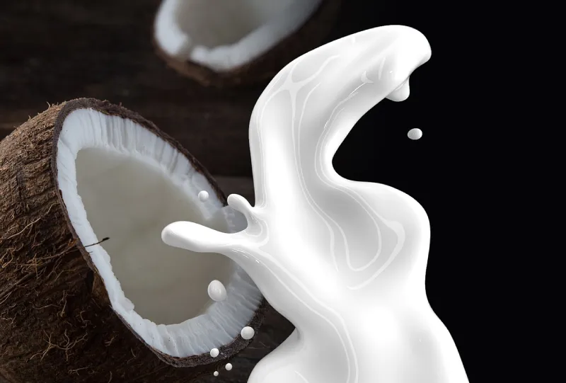 Mleko kokosowe – właściwości i przepis na domowe mleczko
